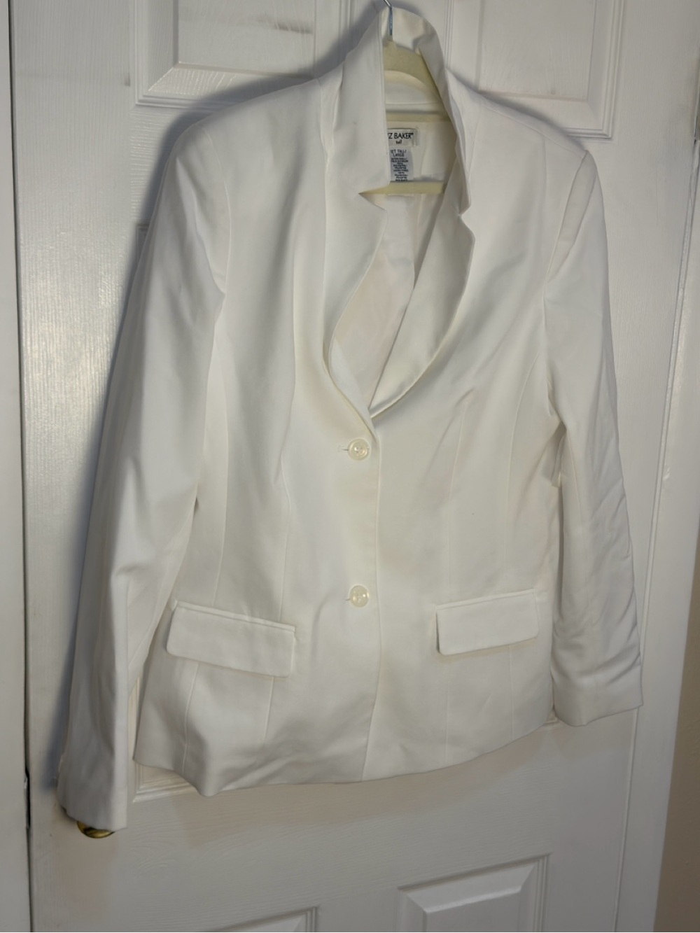 Liz Baker White Tailored Two-Button Blazer 12T